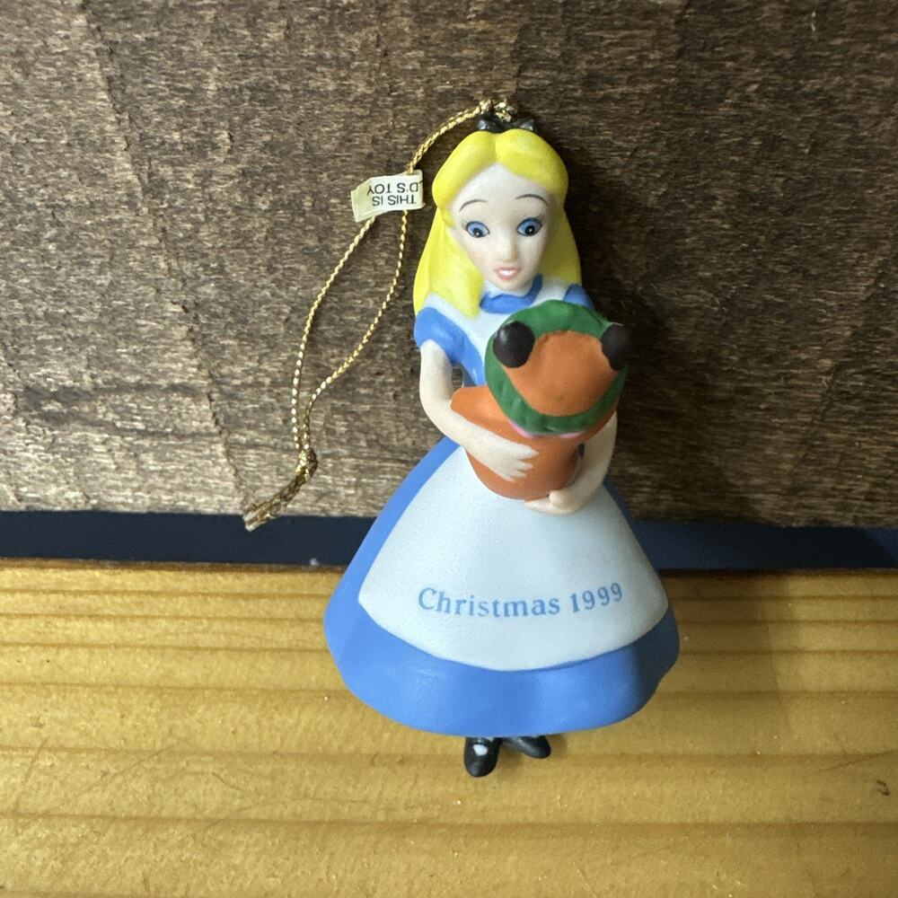 Grolier Disney Alice in Wonderland 1999 Gold Edition Ornament in Box